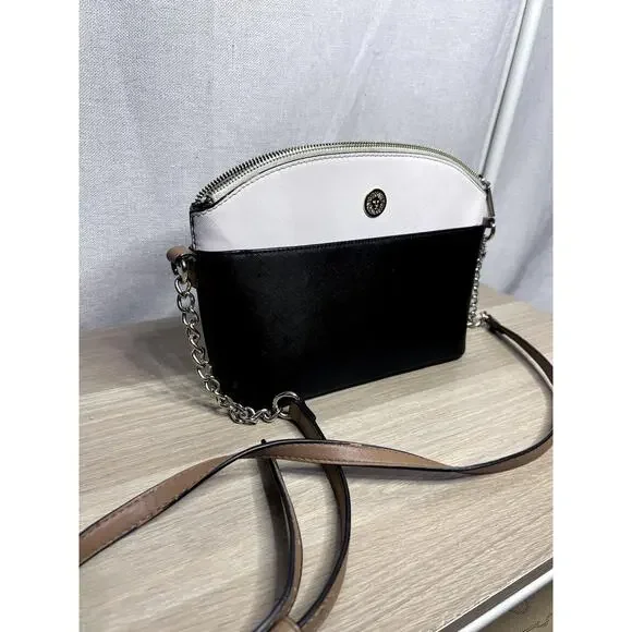 Anne Klein Classic Curves Crossbody Black White Silver Chain Bag Purse - Picture 2 of 11